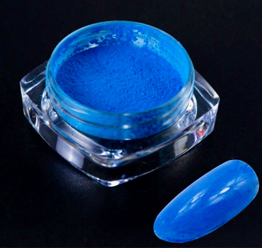 10. Néon bleu