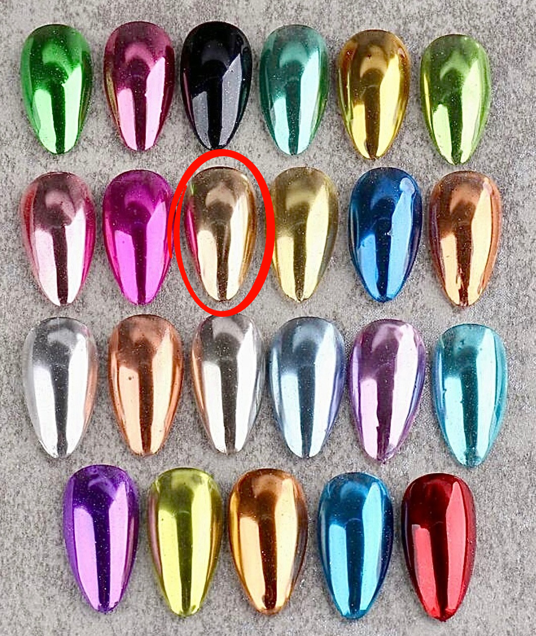 9. Mirroir champagne
