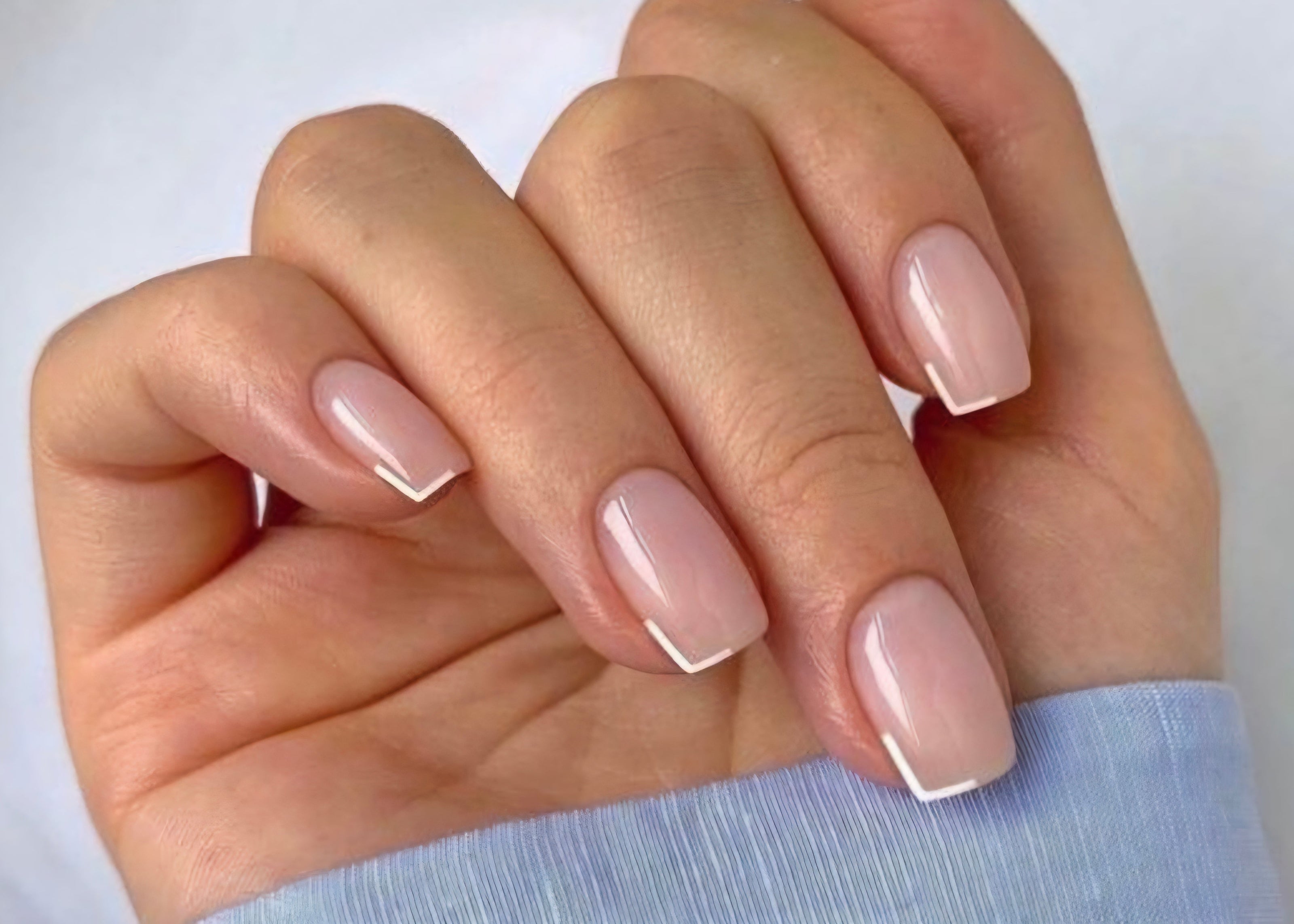 French fine demi contour