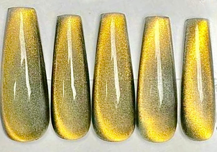 2. Cat eyes jaune