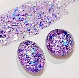 30. Glitter glossy violet